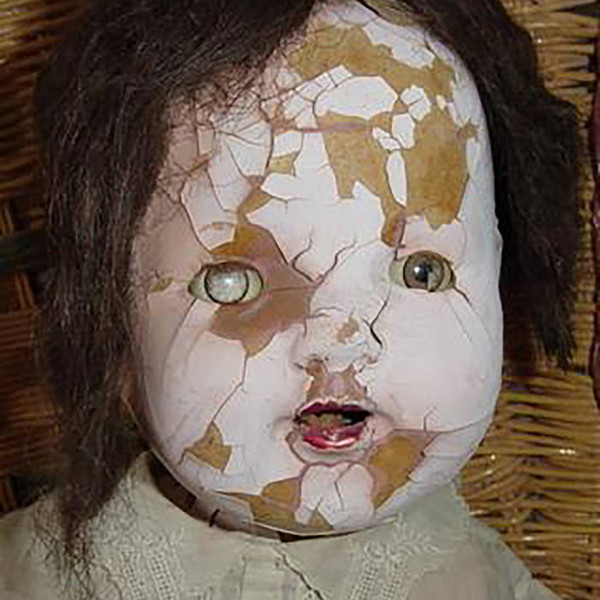 Earthdoll