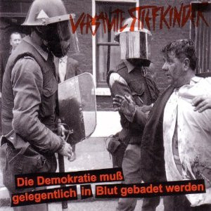 Die Demokratie Muß Gelegentlich In Blut Gebadet Werden