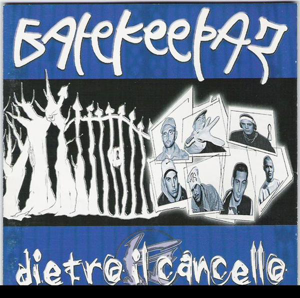 Dietro Il Cancello