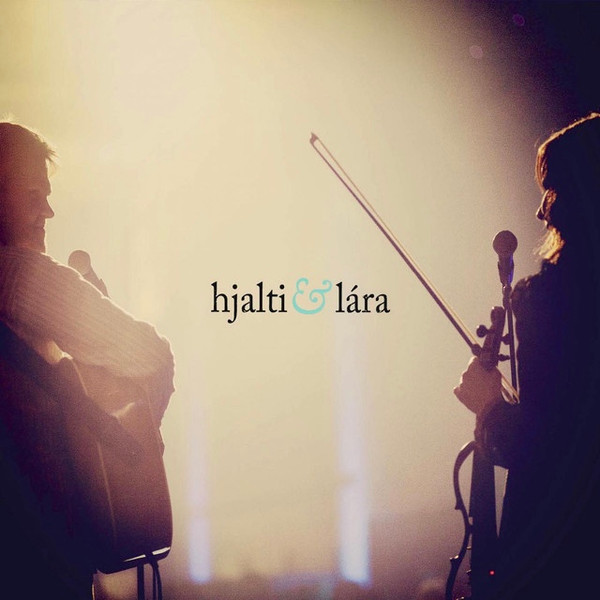 Hjalti Og Lara