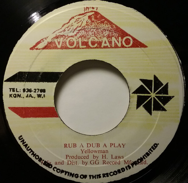 Rub A Dub A Play