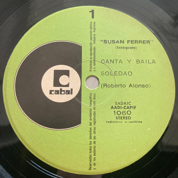 canta y baila soledad// la que se