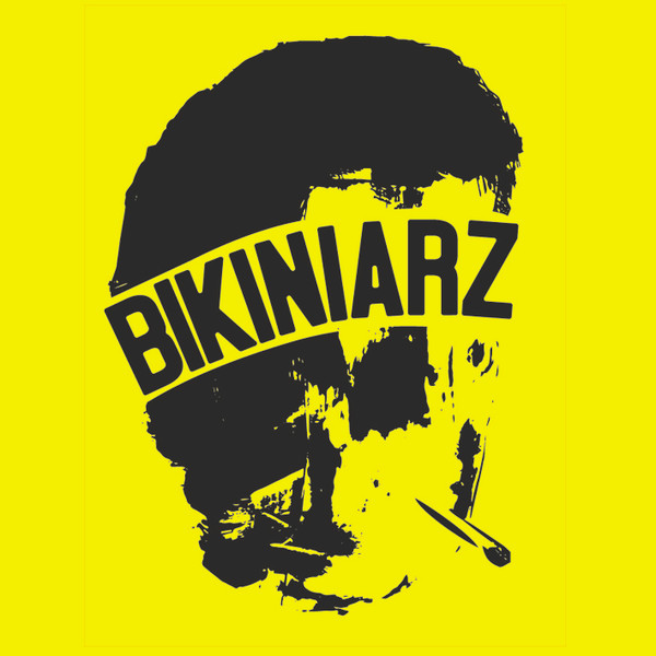Bikiniarz 001