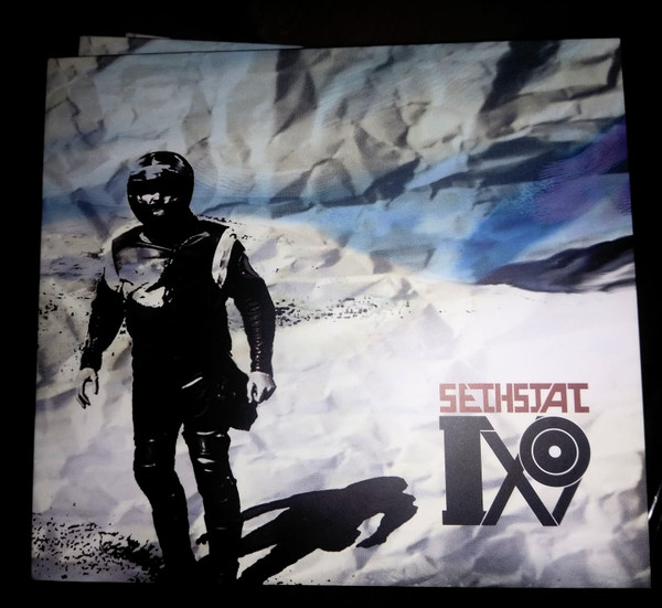 IX9