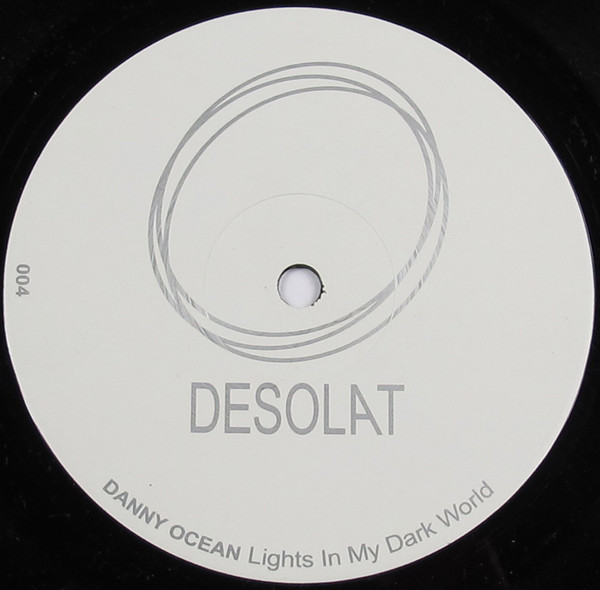 Lights In My Dark World / Flashing