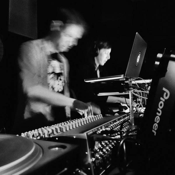 Pole Group Mix