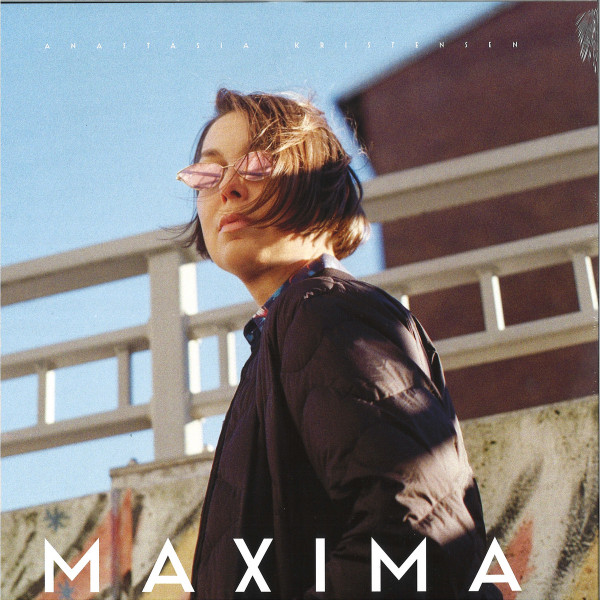 M A X I M A 