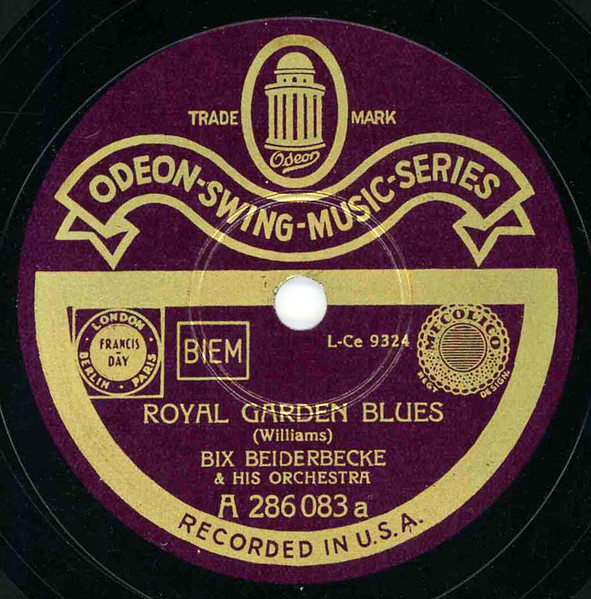 Royal Garden Blues / The Jazz Me Blues
