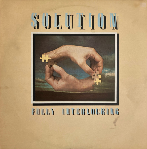 Fully Interlocking