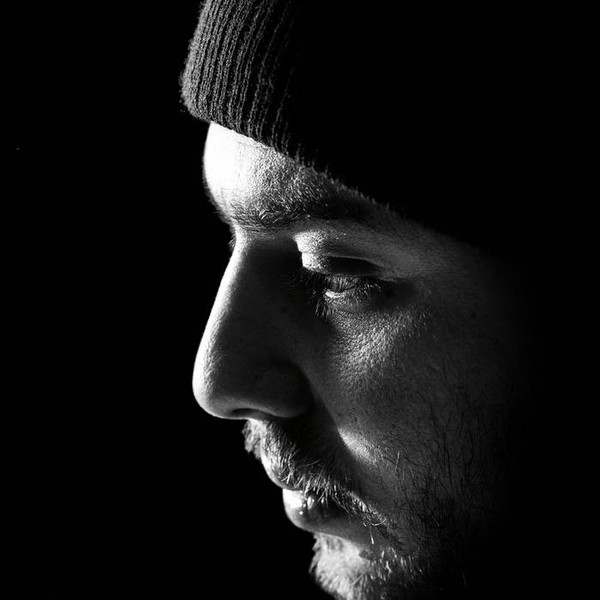 Negru