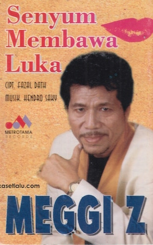Senyum Membawa Luka