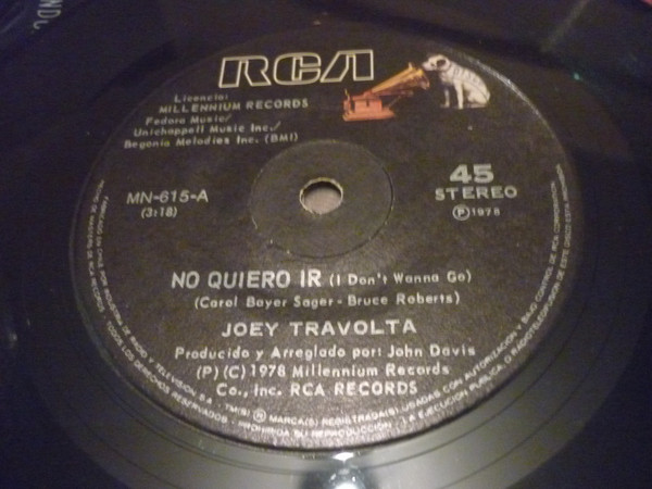 No Quiero Ir = I Don't Wanna Go / Desde Aqui... ¿Donde Iremos? = Where Do We Go From Here