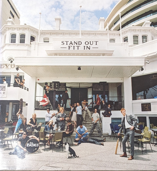 Stand Out / Fit In