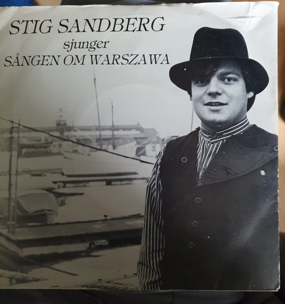 Sjunger Sången Om Warszawa