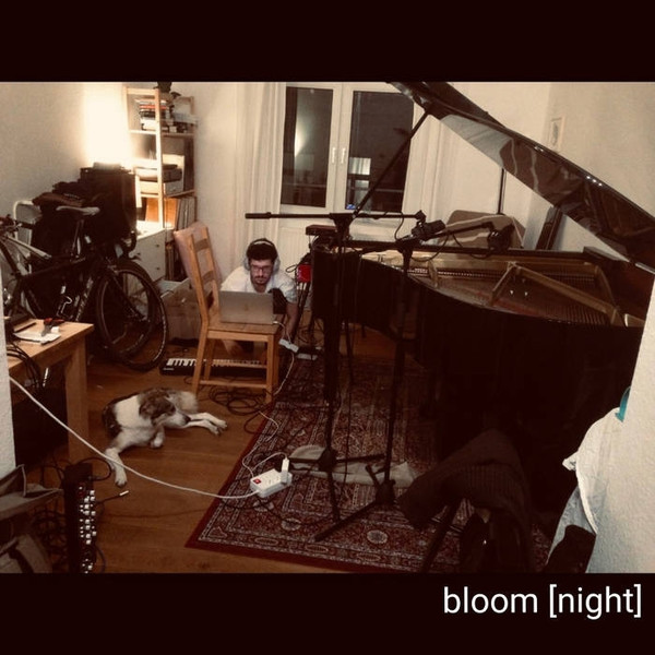 Bloom [night]