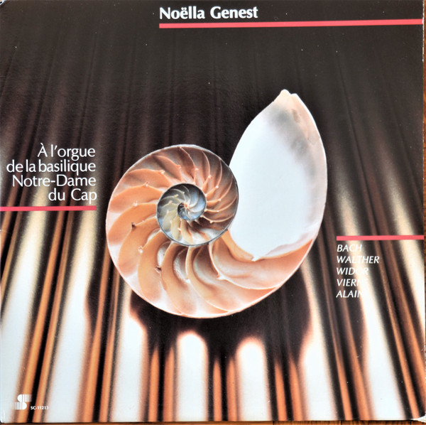 Noëlla Genest À L'Orgue De La Basilique Notre-Dame Du Cap