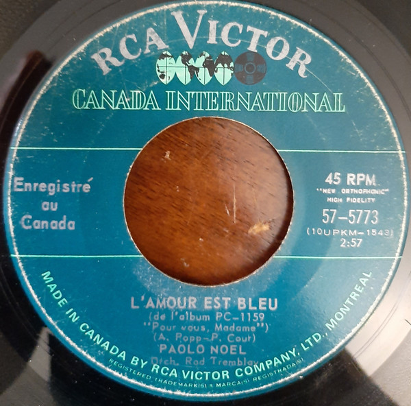 L'amour Est Bleu / Les Amoureux