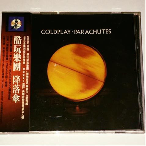 Parachutes = 降落傘