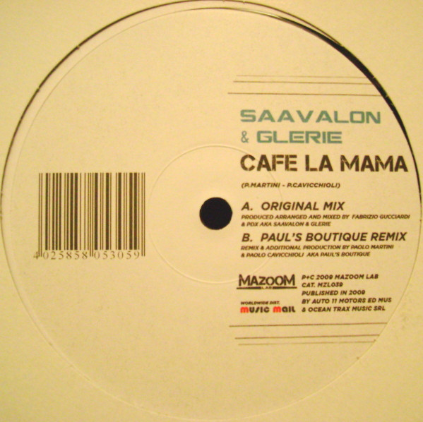 Cafe La Mama