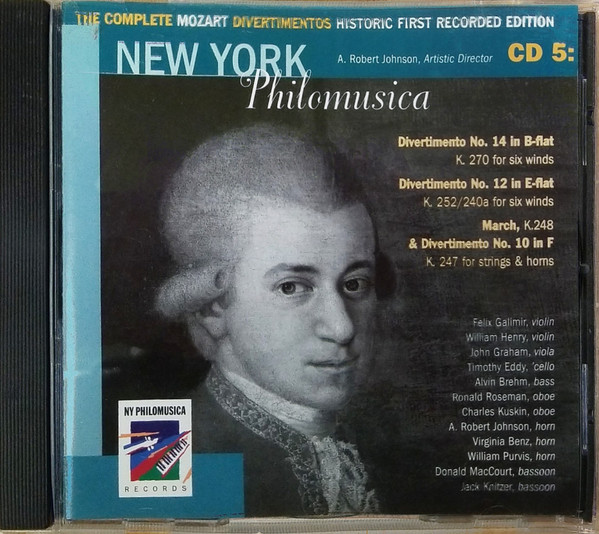 The Complete Mozart Divertimentos CD 5