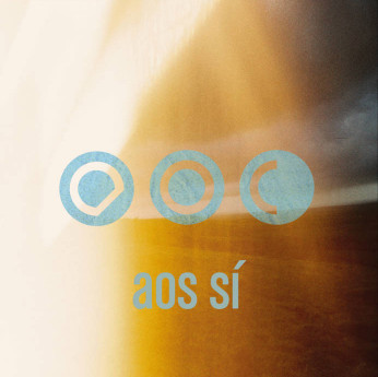 Aos Sí (eːsˠ ˈʃiːə)
