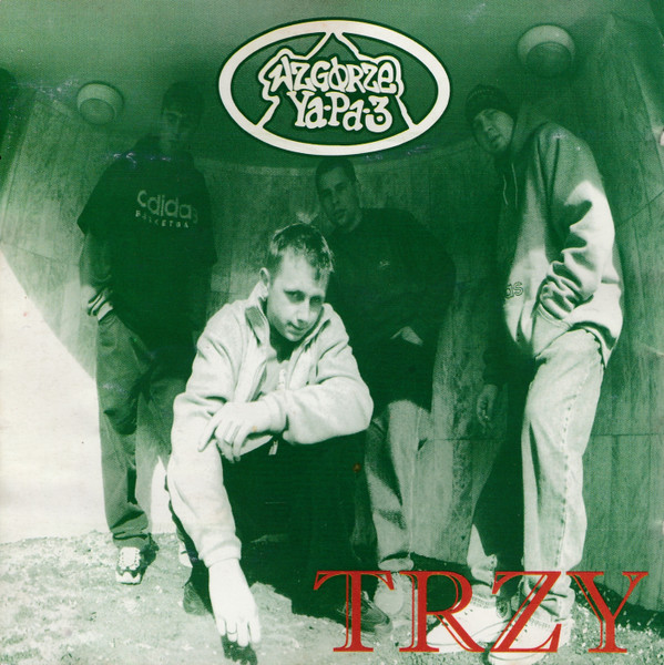 Trzy