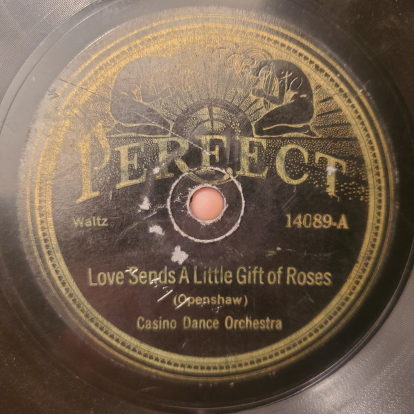 Love Sends A Little Gift Of Roses / Lest You Forget