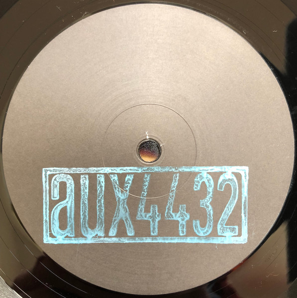 aux4432