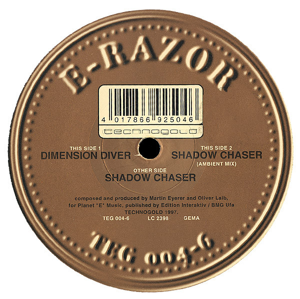 Shadow Chaser / Dimension Diver