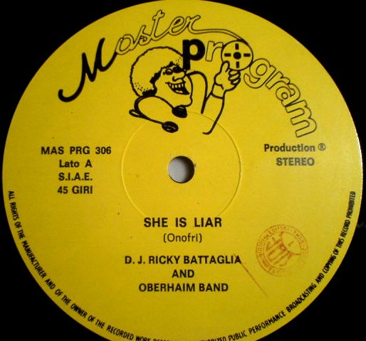 She Is Liar
