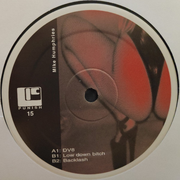 DV8
