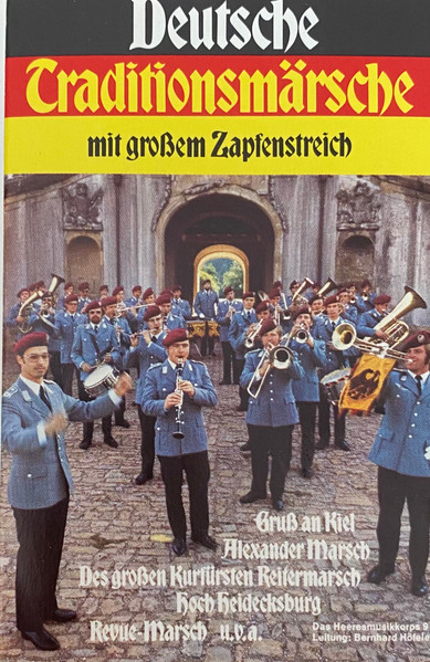 Deutsche Traditionsmärsche Mit Großem Zapfenstreich