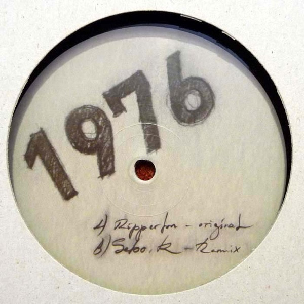 1976