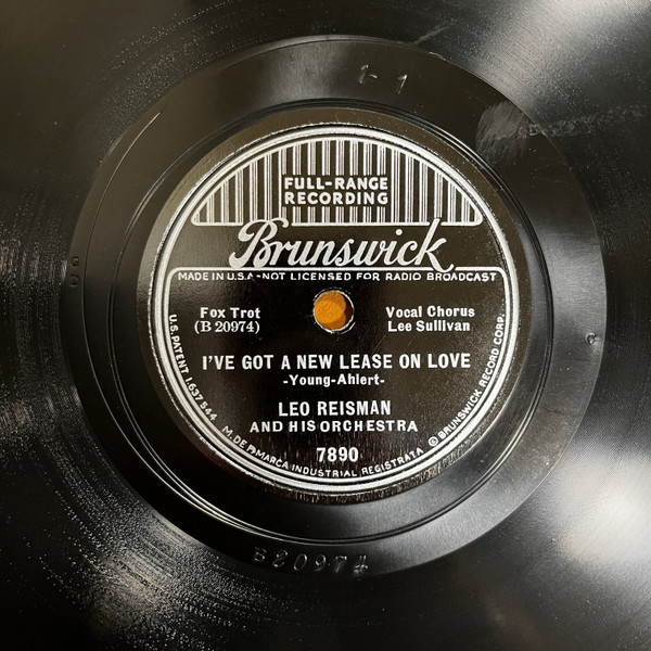 I've Got A New Lease On Love / I'll Dream My Way To Heaven
