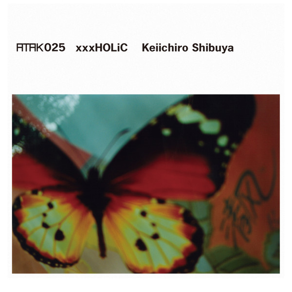 ATAK025 xxxHOLiC