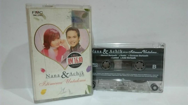 Istimewa Untukmu...