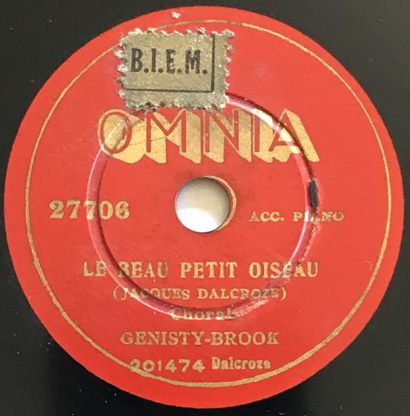 La Ronde Des Petits Oiseaux Bien Sages / Le Beau Petit Oiseau