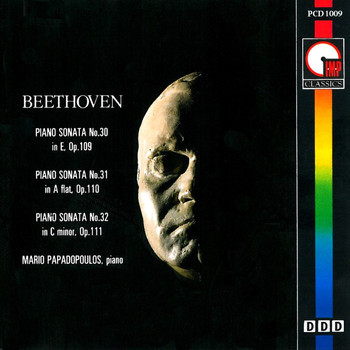 Piano Sonatas: Nos. 30, 31, 32