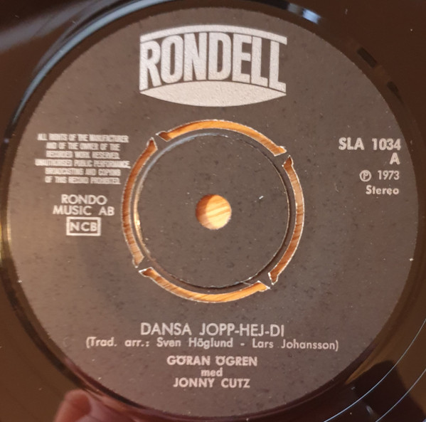 Dansa Jopp-Hej-Di / Pernilla