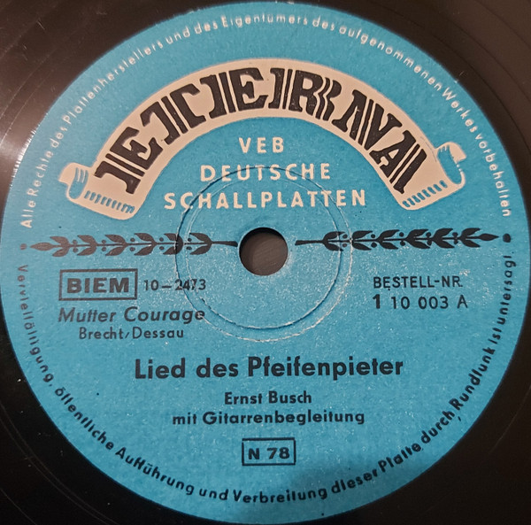 Lied Des Pfeifenpieter / Lied Von Der Großen Kapitulation