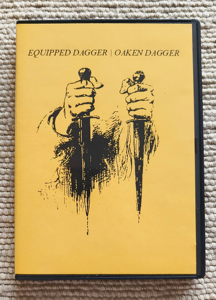 Equipped Dagger I Oaken Dagger