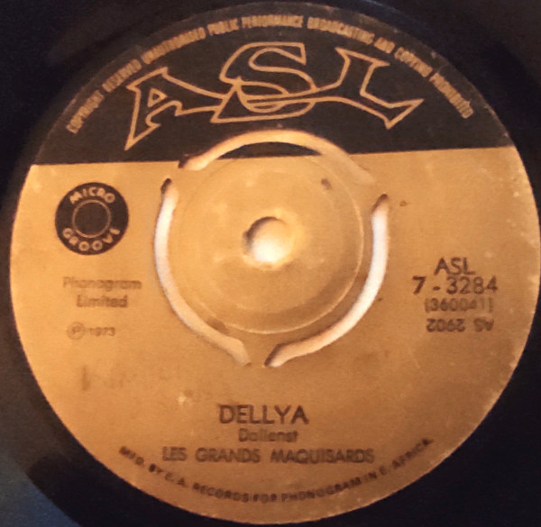 Dellya / Maria Mboka