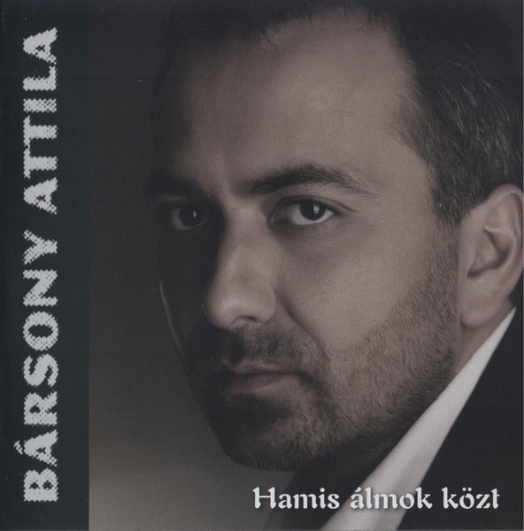 Hamis Álmok Közt