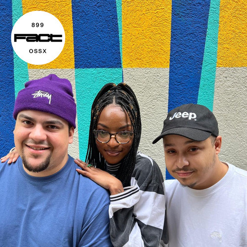 Fact Mix 899