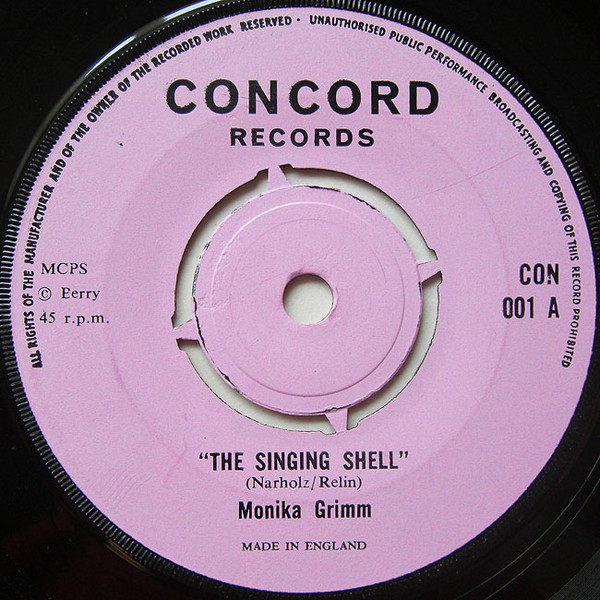 The Singing Shell / Hip