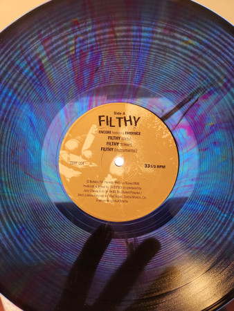 Filthy B/W Spectacular + Illuminant Chants