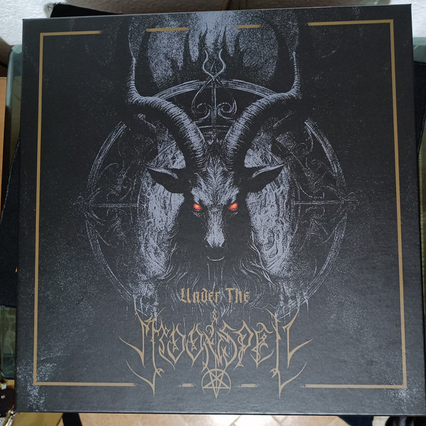 "Under the Moonspell" Boxset: The Early Years