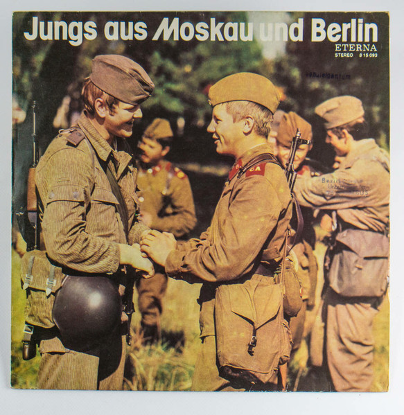 Jungs Aus Moskau Und Berlin