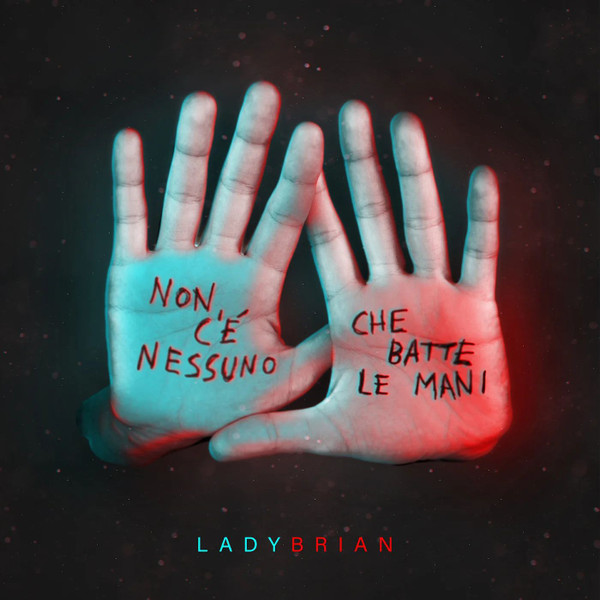 Non C'è Nessuno Che Batte Le Mani