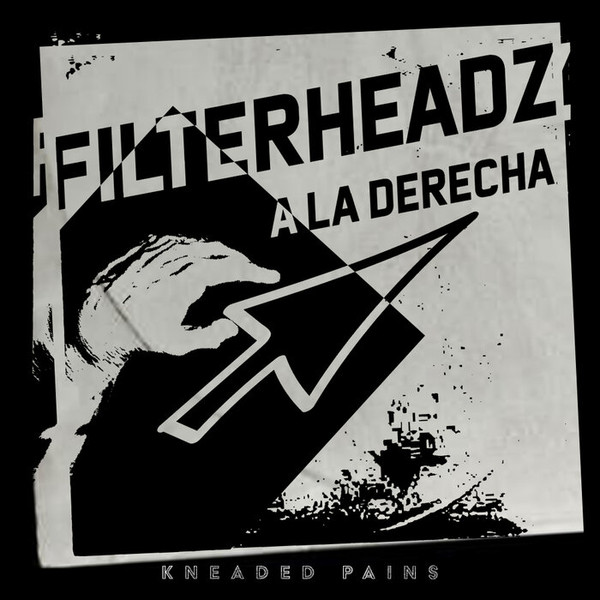 A La Derecha